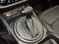 2012款 2.0L 自动 2WD GLS 5座