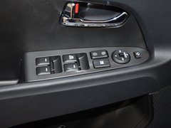2012款 2.0L 自动 2WD GLS 5座