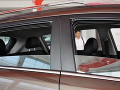 2012款 2.0L 自动 2WD GLS 5座