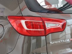 2012款 2.0L 自动 2WD GLS 5座
