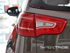 2012款 2.0L 自动 2WD GLS 5座