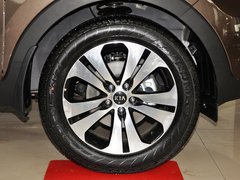 2012款 2.0L 自动 2WD NAVI 5座