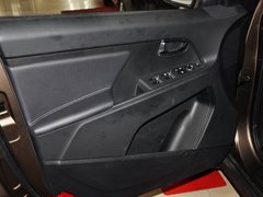 2012款 2.0L 自动 2WD NAVI 5座