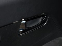 2012款 2.0L 自动 2WD NAVI 5座