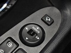 2012款 2.0L 自动 2WD NAVI 5座