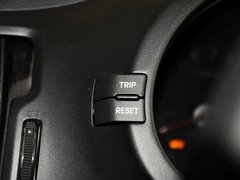 2012款 2.0L 自动 2WD NAVI 5座