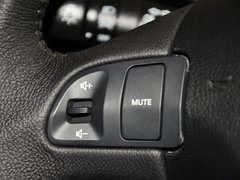 2012款 2.0L 自动 2WD NAVI 5座