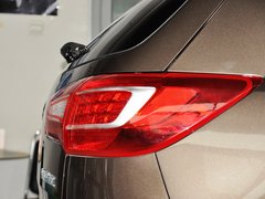 2012款 2.0L 自动 2WD NAVI 5座