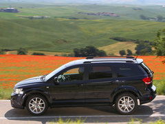 2012款 2.4L 自动 舒适版 5座