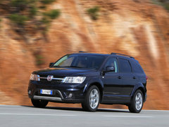 2012款 2.4L 自动 舒适版 5座