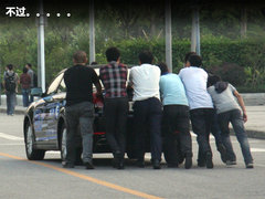 2012款 2.4L 自动 舒适版 5座