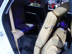 2012款 2.4L 自动 舒适版 5座