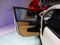 2012款 2.4L 自动 舒适版 5座