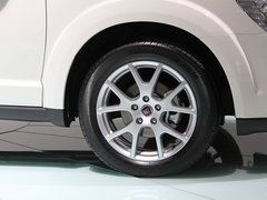 2012款 2.4L 自动 舒适版 5座
