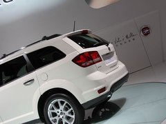 2012款 2.4L 自动 舒适版 5座