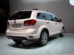 2012款 2.4L 自动 舒适版 5座