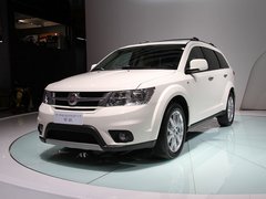 2012款 2.4L 自动 舒适版 5座