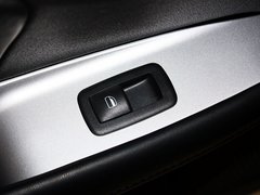 2012款 2.4L 自动 舒适版 5座