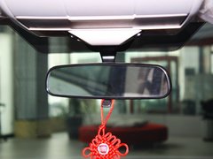 2012款 2.4L 自动 舒适版 5座
