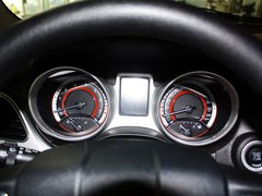 2012款 2.4L 自动 舒适版 5座