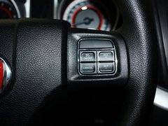 2012款 2.4L 自动 舒适版 5座