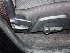 2012款 2.4L 自动 舒适版 5座