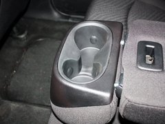 2012款 2.4L 自动 舒适版 5座