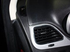 2012款 2.4L 自动 舒适版 5座