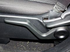 2012款 2.4L 自动 舒适版 5座