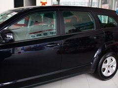 2012款 2.4L 自动 舒适版 5座