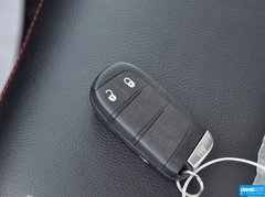 2012款 2.4L 自动 舒适版 5座