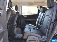 2012款 2.4L 自动 舒适版 5座