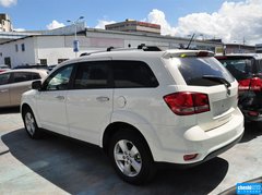 2012款 2.4L 自动 舒适版 5座