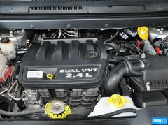 2012款 2.4L 自动 舒适版 5座