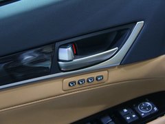 2012款 250 2.5L 自动 领先版