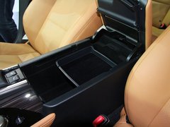 2012款 250 2.5L 自动 领先版