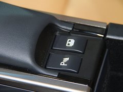 2012款 250 2.5L 自动 领先版