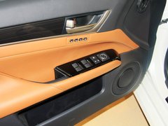 2012款 250 2.5L 自动 领先版