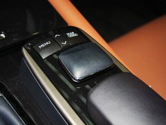 2012款 250 2.5L 自动 领先版