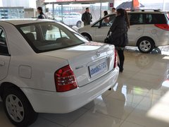 2012款 1.5 手动 精英型