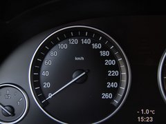 2012款 530i 3.0L 领先型旅行版