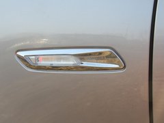 2012款 530i 3.0L 领先型旅行版