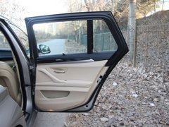 2012款 530i 3.0L 领先型旅行版