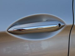2012款 530i 3.0L 领先型旅行版
