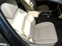 2012款 530i 3.0L 领先型旅行版