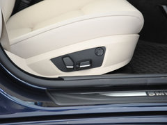 2012款 530i 3.0L 领先型旅行版