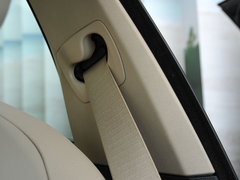 2012款 530i 3.0L 领先型旅行版