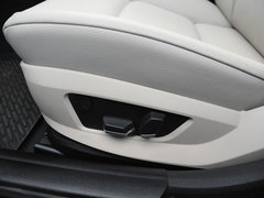2012款 530i 3.0L 领先型旅行版