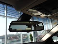 2012款 530i 3.0L 领先型旅行版