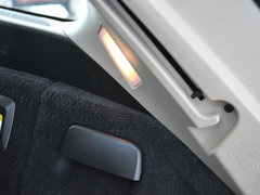 2012款 530i 3.0L 领先型旅行版